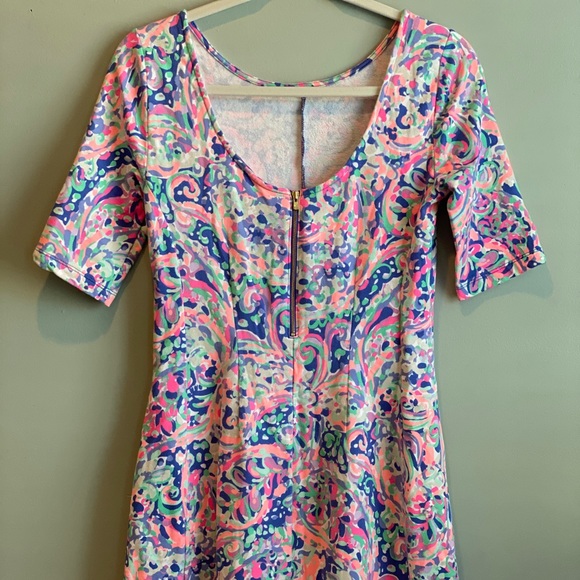 Lilly Pulitzer Short Sleeve, Knee-length Dress - Picture 2 of 7
